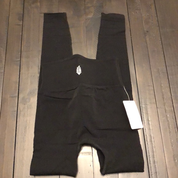 FP MOVEMENT ecology leggings - Picture 7 of 10